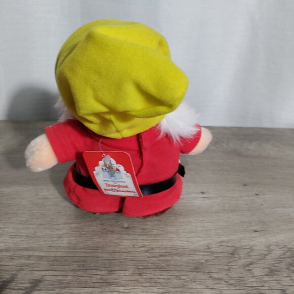 Vintage Disney World Disney Land Seven Dwarfs Plushie-DOC Vintage NWT - Picture 4 of 9